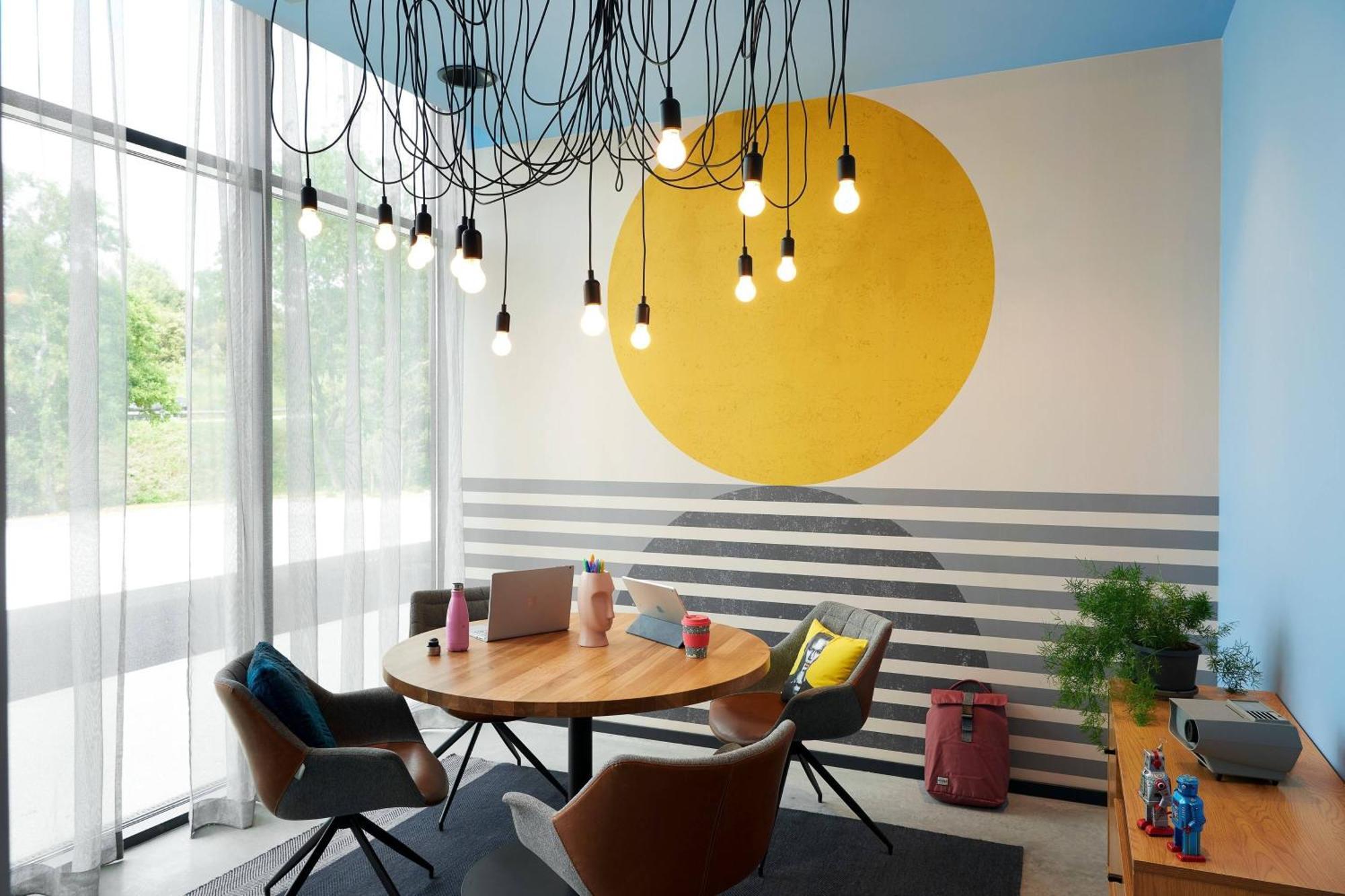 Moxy Sophia Antipolis Hotel Biot Buitenkant foto