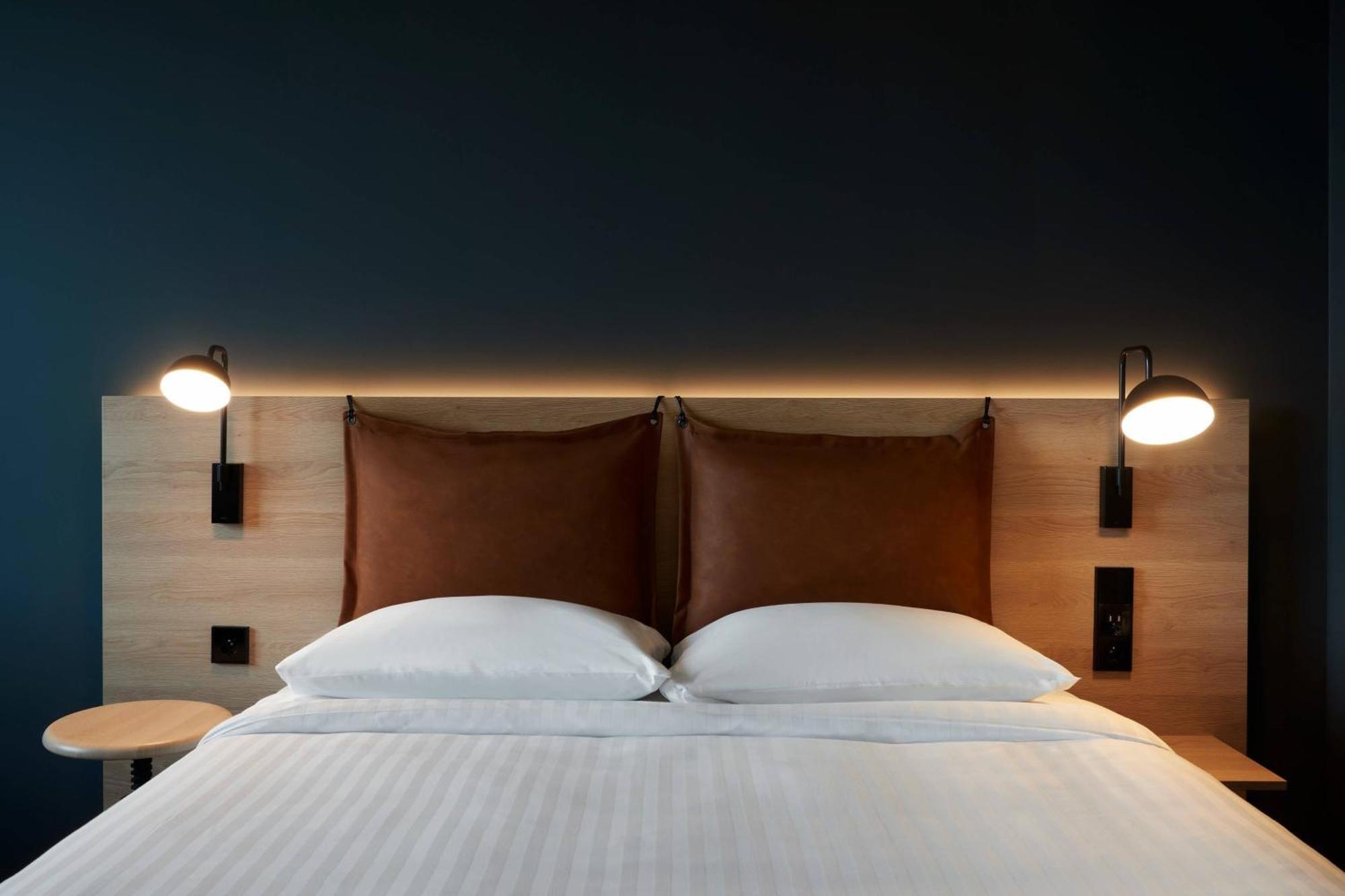 Moxy Sophia Antipolis Hotel Biot Buitenkant foto