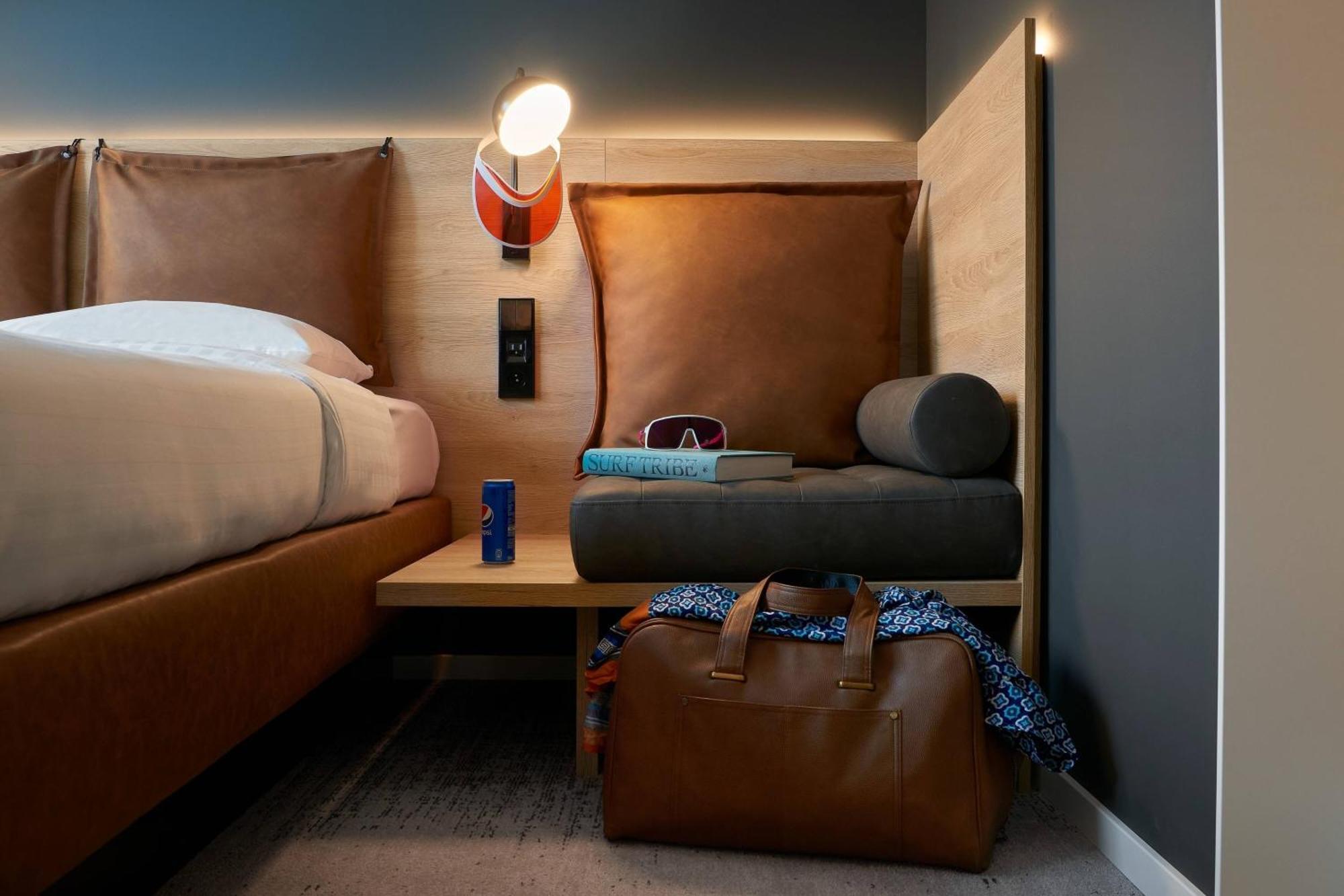 Moxy Sophia Antipolis Hotel Biot Buitenkant foto